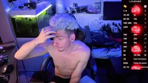 Rayzel online show from March 2, 2026, 10:05 pm