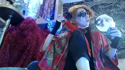 Snapshot of raziel_haze chatting on January 9, 2025, 5:55 am Yrriel Strife Candy-Demon Caveboy mr. Cringe online show from January 9, 2025, 5:55 am