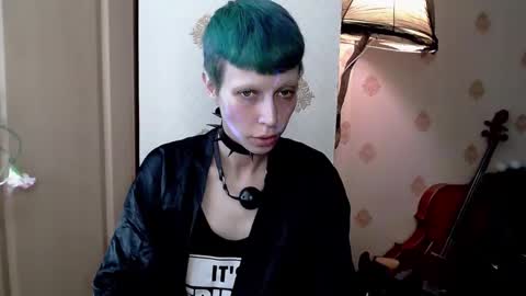 Snapshot of raziel_haze chatting on February 6, 2025, 11:10 am Yrriel Strife Candy-Demon Caveboy mr. Cringe online show from February 6, 2025, 11:10 am