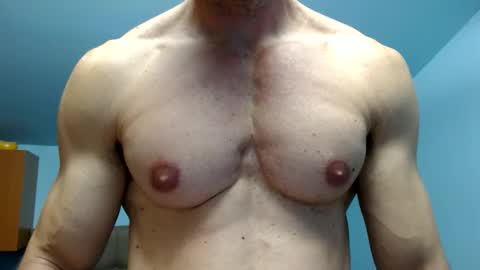 razorramon13 online show from June 5, 2026, 6:52 am