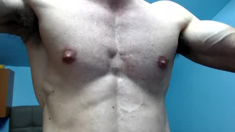 razorramon13 online show from June 12, 2026, 8:08 pm