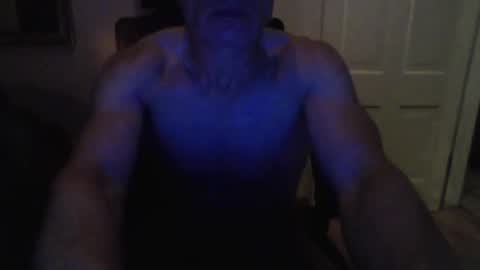 Snapshot of rdneckbitch chatting on October 21, 2025, 8:37 am rdneckbitch online show from October 21, 2025, 8:37 am