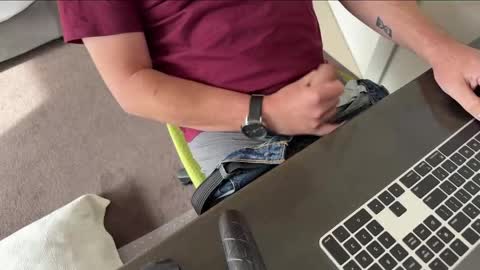 readwithjordanv online show from June 1, 2026, 2:57 am