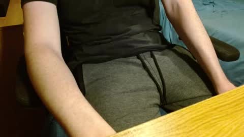 Snapshot of readytocum90 chatting on September 24, 2025, 7:50 pm Scrappy Coco online show from September 24, 2025, 7:50 pm