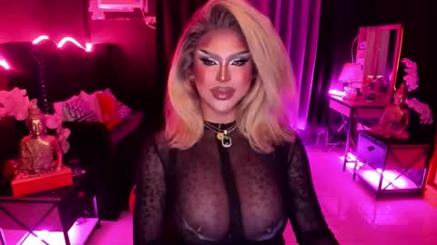 Miss Katrina De Futah Goddess of HELL online show from November 5, 2025, 2:28 pm