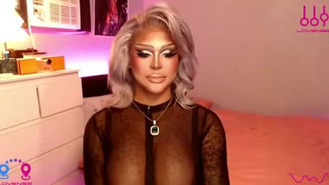 Miss Katrina De Futah Goddess of HELL online show from June 19, 2026, 4:22 pm