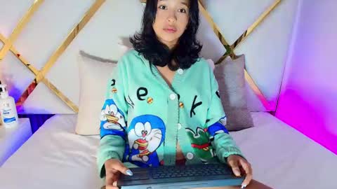 DONCELLA online show from July 19, 2026, 11:36 am