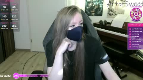Snapshot of realartofslut chatting on April 10, 2026, 5:28 pm realartofslut online show from April 10, 2026, 5:28 pm