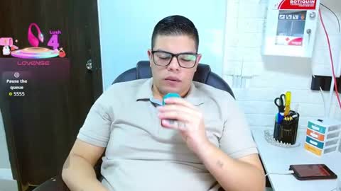 Snapshot of realjoel chatting on July 6, 2026, 12:35 pm Joel online show from July 6, 2026, 12:35 pm