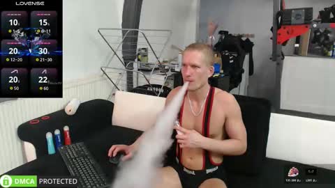 Snapshot of reallyman7 chatting on January 16, 2026, 6:34 pm Ask me online show from January 16, 2026, 6:34 pm