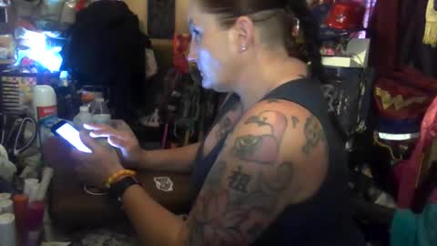 reallyredrum69th online show from November 21, 2025, 5:55 pm