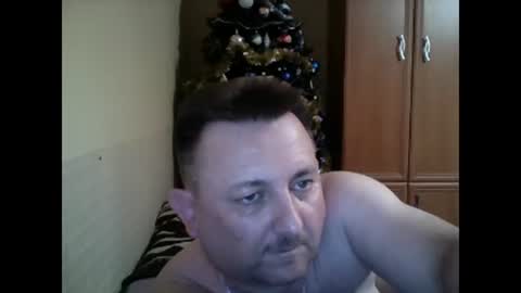 realnyxxl online show from December 21, 2025, 11:45 pm