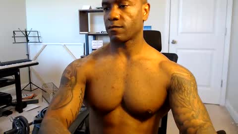 Rey online show from October 24, 2025, 5:42 pm