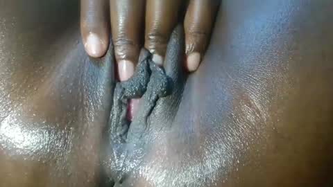 Realwetpussy online show from January 10, 2026, 7:26 pm