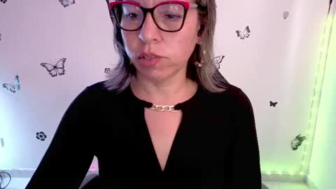 Rebbeca online show from May 12, 2026, 1:19 pm