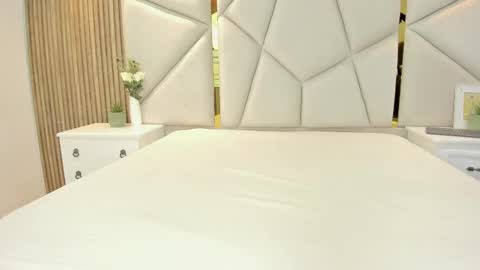 Rebeca online show from October 17, 2025, 11:24 am