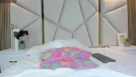 Rebeca online show from April 23, 2026, 12:29 pm