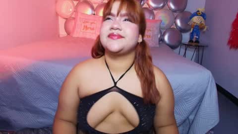 rebeca  online show from October 23, 2025, 7:56 pm