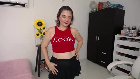 REBECA online show from December 19, 2024, 1:18 pm