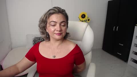 REBECA online show from January 3, 2025, 2:51 pm
