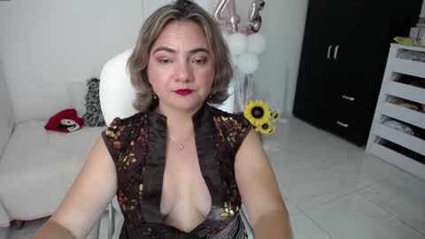 REBECA online show from February 1, 2025, 2:37 am