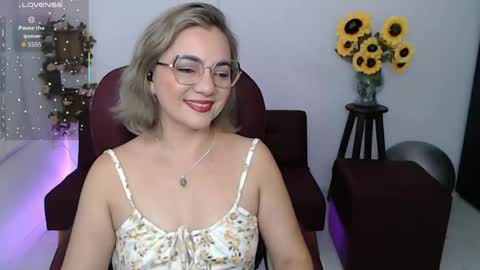 REBECA online show from May 3, 2026, 1:17 pm