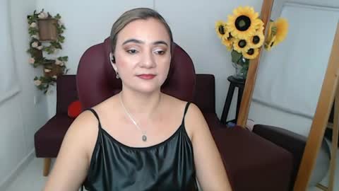 REBECA online show from June 16, 2026, 2:52 pm