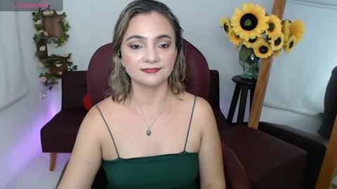 Snapshot of rebeca_milf chatting on August 3, 2026, 2:11 pm REBECA online show from August 3, 2026, 2:11 pm