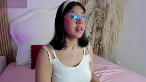 rebeca_taylor_ online show from March 3, 2026, 3:23 am