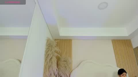 rebeca_taylor_ online show from June 24, 2026, 3:38 am