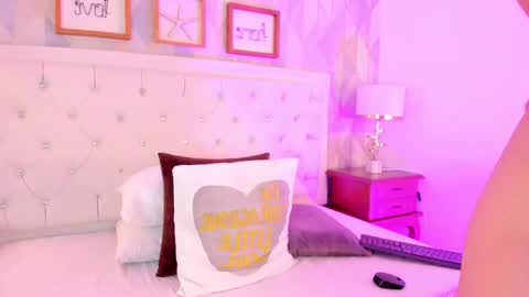 Rebeca Whatsson online show from February 20, 2026, 11:22 am