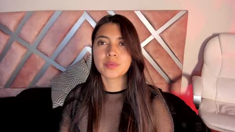 Snapshot of rebeca_williams_ chatting on January 21, 2025, 2:33 am Rebeca Williams online show from January 21, 2025, 2:33 am