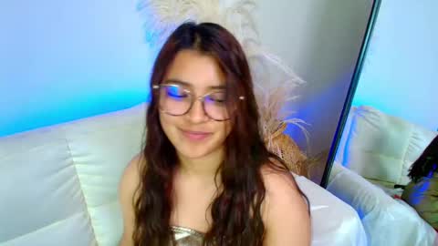Snapshot of rebeca_williams_ chatting on February 22, 2025, 3:23 am Rebeca Williams online show from February 22, 2025, 3:23 am