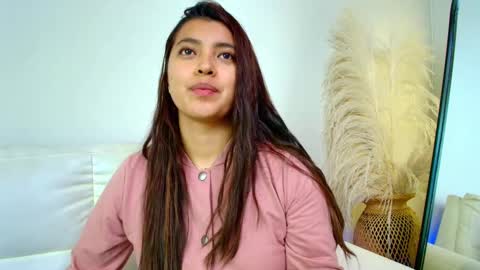 Snapshot of rebeca_williams_ chatting on February 27, 2025, 1:27 am Rebeca Williams online show from February 27, 2025, 1:27 am