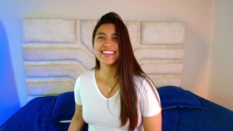 Snapshot of rebeca_williams_ chatting on March 3, 2025, 9:37 pm Rebeca Williams online show from March 3, 2025, 9:37 pm