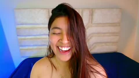Snapshot of rebeca_williams_ chatting on March 4, 2025, 12:39 am Rebeca Williams online show from March 4, 2025, 12:39 am