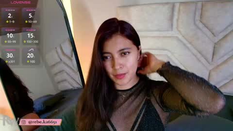 Snapshot of rebeca_williams_ chatting on March 10, 2025, 7:07 pm Rebeca Williams online show from March 10, 2025, 7:07 pm