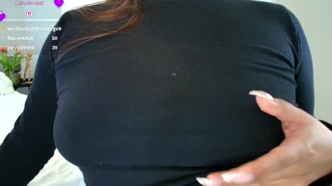 Rebeca Williams online show from May 1, 2026, 3:16 pm