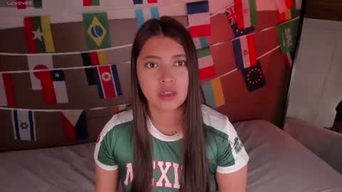 Rebeca Williams online show from June 18, 2026, 12:31 pm