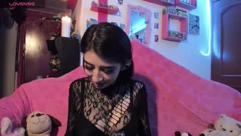 Snapshot of rebecahart chatting on March 18, 2026, 4:59 am Rebecca online show from March 18, 2026, 4:59 am