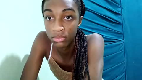 Tu mami Rebecca online show from June 16, 2026, 12:08 pm