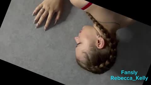 rebecca_____ online show from February 4, 2026, 2:06 am