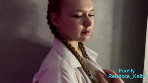 rebecca_____ online show from February 5, 2026, 1:54 am