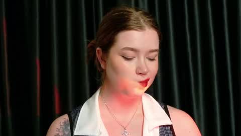 rebecca_lace online show from October 17, 2025, 11:18 pm