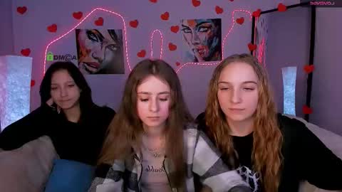 Snapshot of rebecca_smile_ chatting on February 12, 2026, 8:15 pm rebecca_smile_ online show from February 12, 2026, 8:15 pm