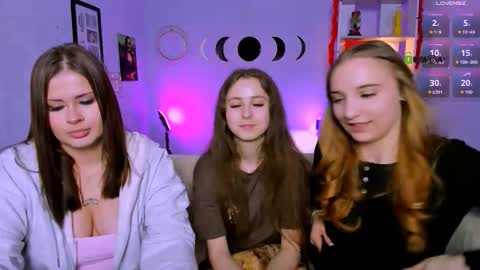 Snapshot of rebecca_smile_ chatting on March 14, 2026, 8:14 pm rebecca_smile_ online show from March 14, 2026, 8:14 pm