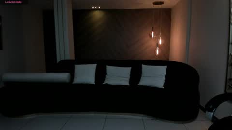 Snapshot of rebeccahudson_ chatting on April 30, 2026, 7:42 pm Rebe online show from April 30, 2026, 7:42 pm