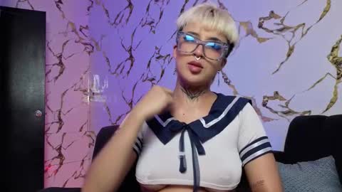 Snapshot of rebeka_baker chatting on March 29, 2026, 2:33 am REBEKA online show from March 29, 2026, 2:33 am