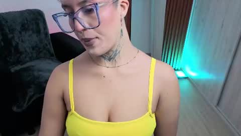Snapshot of rebeka_baker chatting on June 17, 2026, 11:12 am REBEKA online show from June 17, 2026, 11:12 am