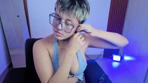 Snapshot of rebeka_baker chatting on July 2, 2026, 11:16 am REBEKA online show from July 2, 2026, 11:16 am
